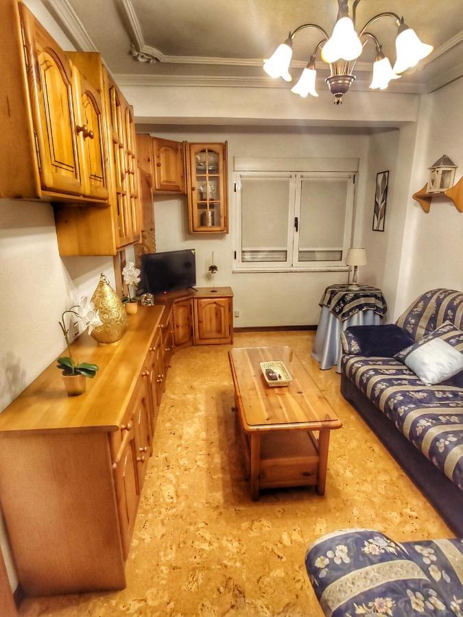 Namaste Apartman Avilés Kültér fotó